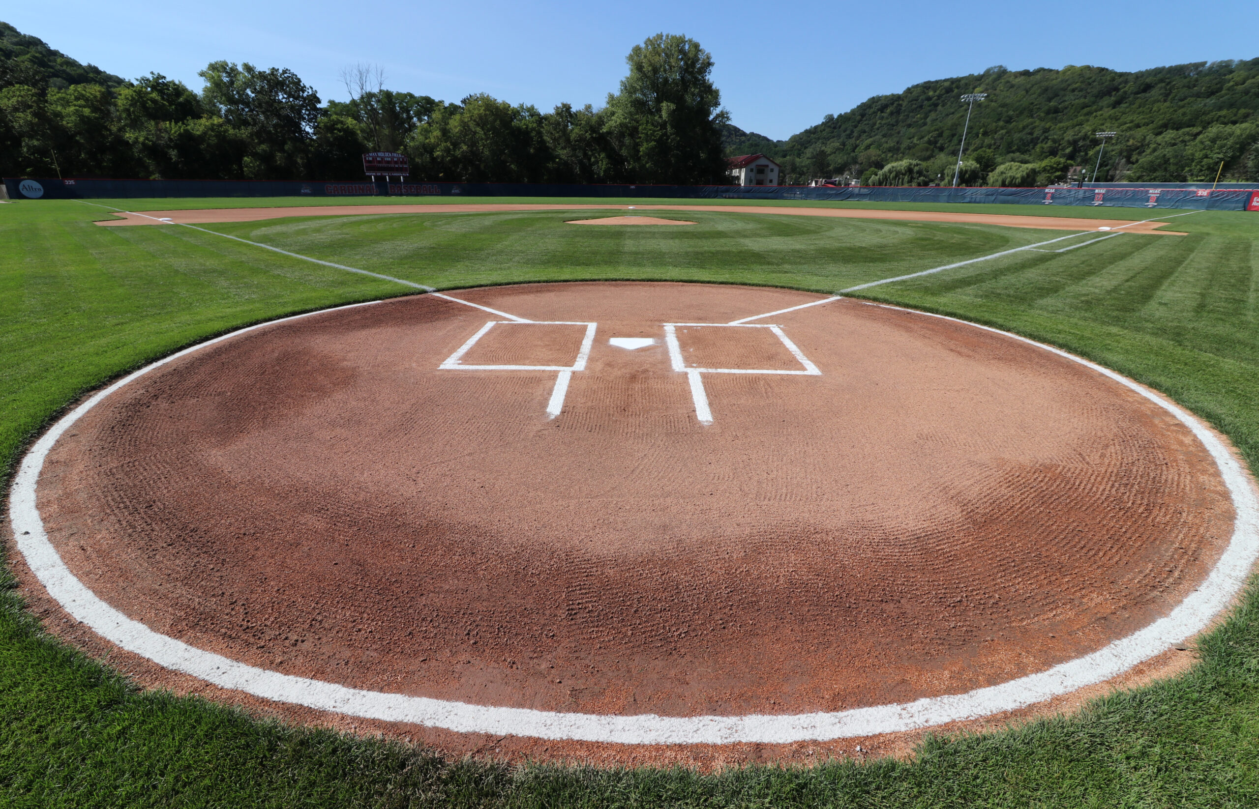 Alumni benefactors donate more than $800,000 for artificial turf for Saint Mary’s ballfields