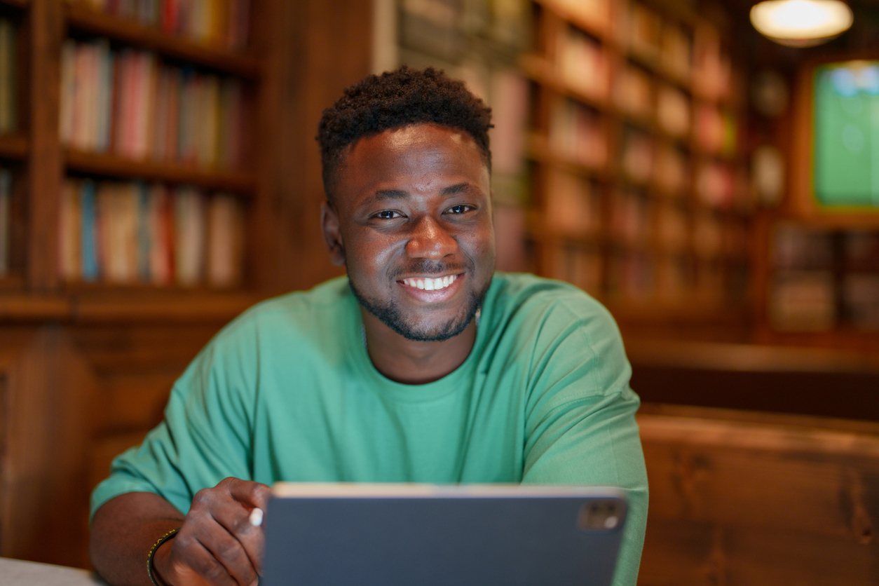 Master’s or Doctorate: Which Degree Fits My Counseling and Psychology Career Path?