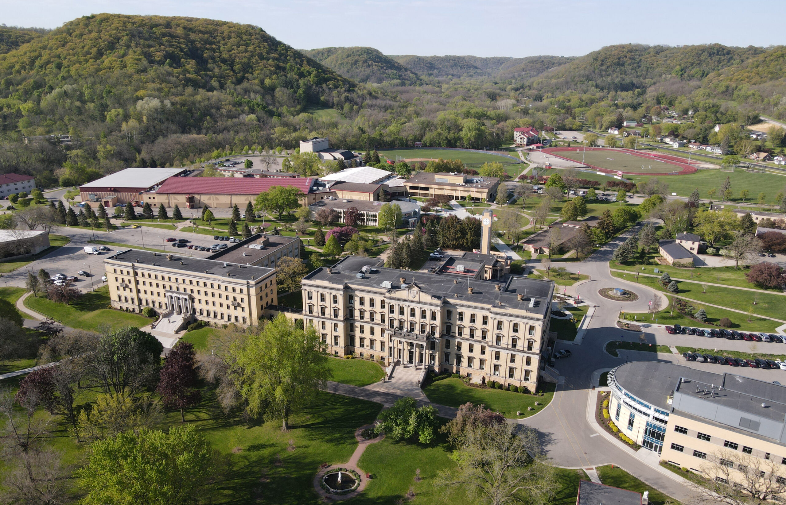 Saint Mary’s announces first semester dean’s list