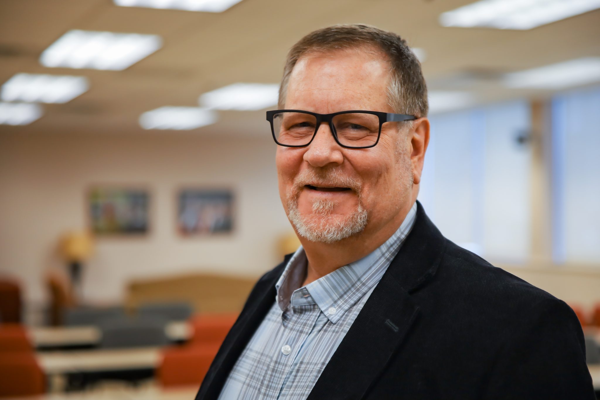 Roesler discusses opioids on Saint Mary's Currents - Saint Mary's ...