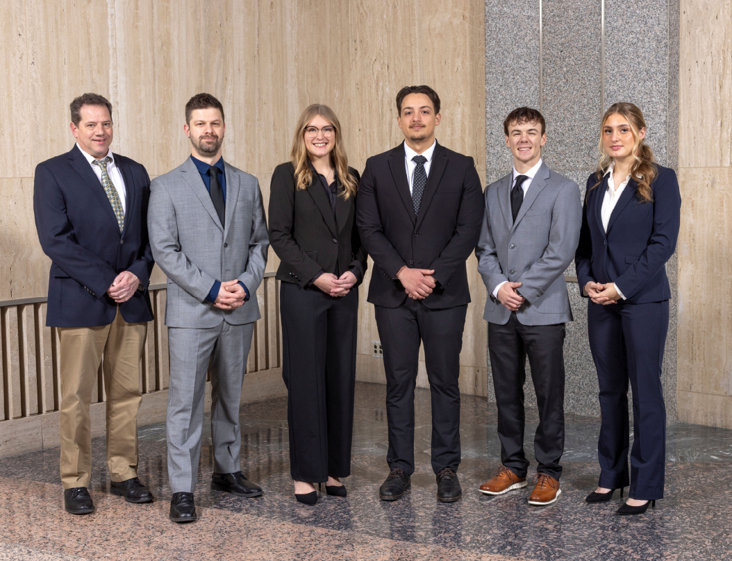 Saint Mary’s Innovation Scholars team presents research at Mayo Clinic